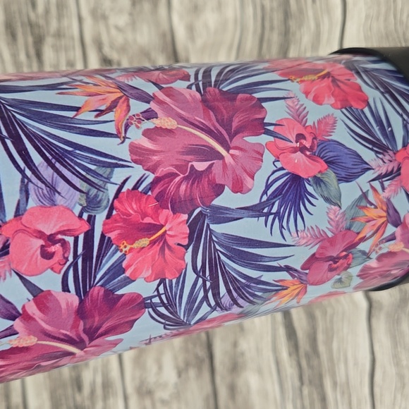 Hydraflow Floral Water bottle - Picture 3 of 7